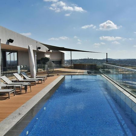 Menlyn Maine Luxury Rentals Pretoria-Noord Zewnętrze zdjęcie