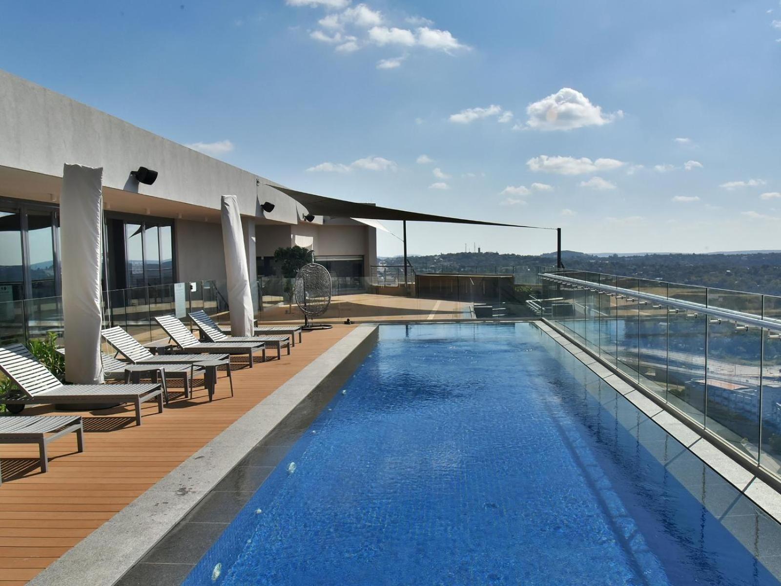 Menlyn Maine Luxury Rentals Pretoria-Noord Zewnętrze zdjęcie